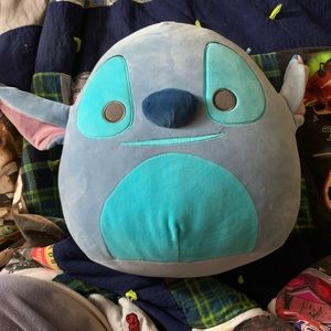 Stitch squishmallow